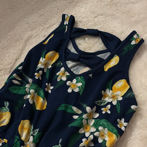 girls poof open front shorts dress with lemons and flowers - Picture 5 of 7